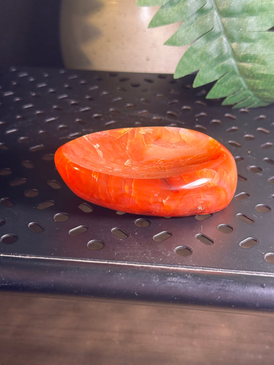 Carnelian Crystal Bowl (Boba)